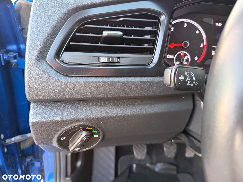 Volkswagen T-Roc 1.6 TDI SCR DPF IQ Drive - 33
