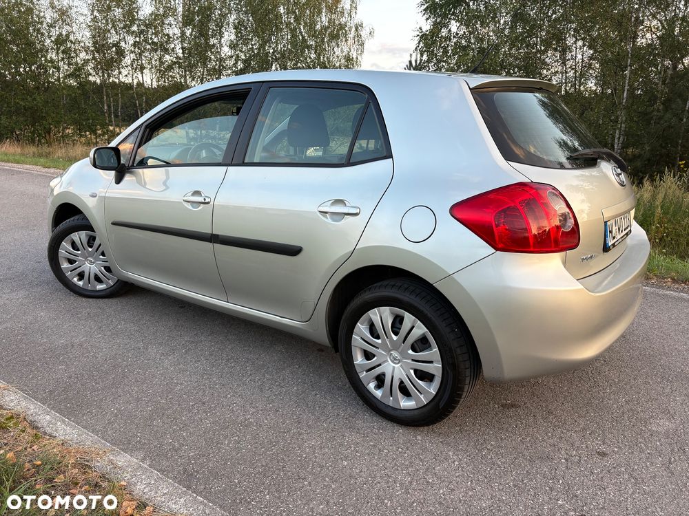 Toyota Auris 1.6 VVT-i Premium MM - 14