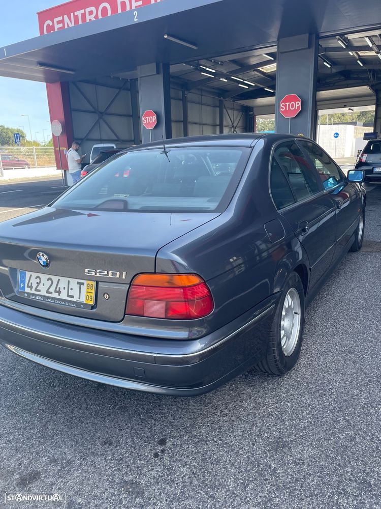 BMW 520 i - 6