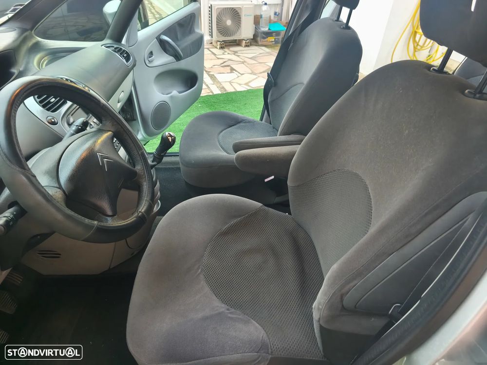 Citroën Xsara Picasso ver-1-6i-premier - 12