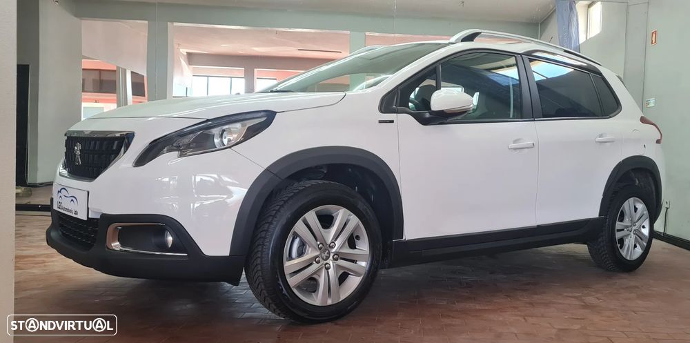 Peugeot 2008 BlueHDi 100 STOP & START Signature - 10
