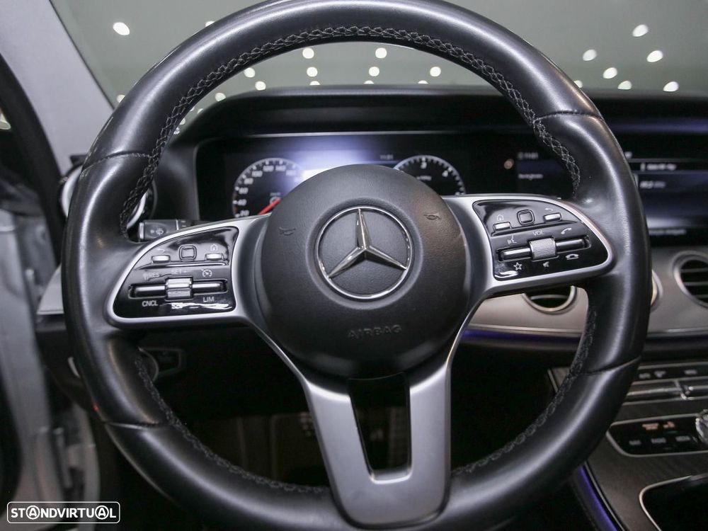 Mercedes-Benz E 220 d Avantgarde - 13