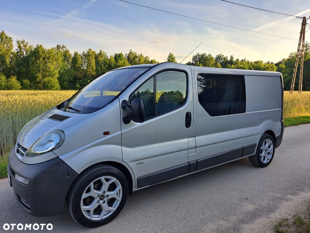 Opel Vivaro - 1