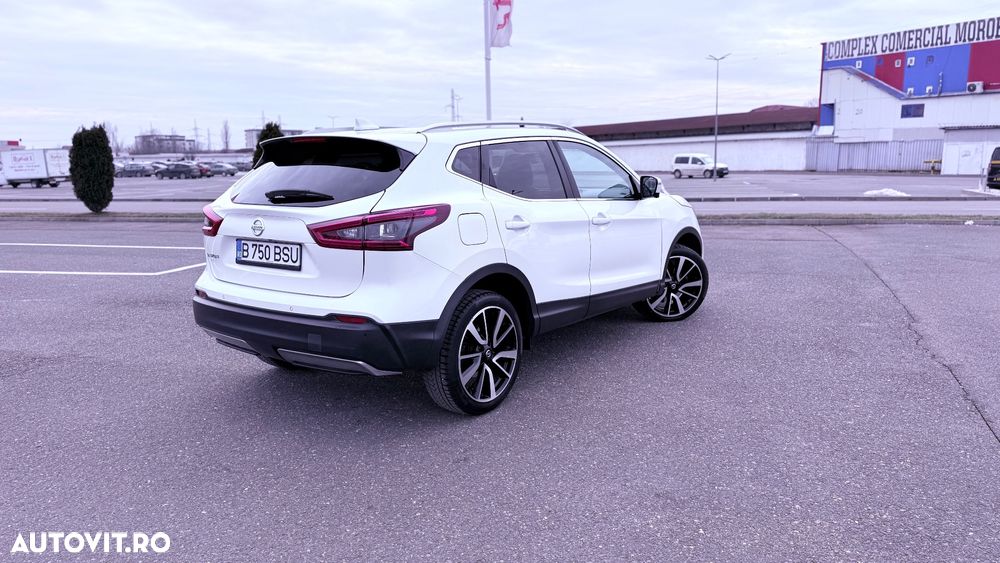Nissan Qashqai 1.6 DCI Xtronic TEKNA+ - 6