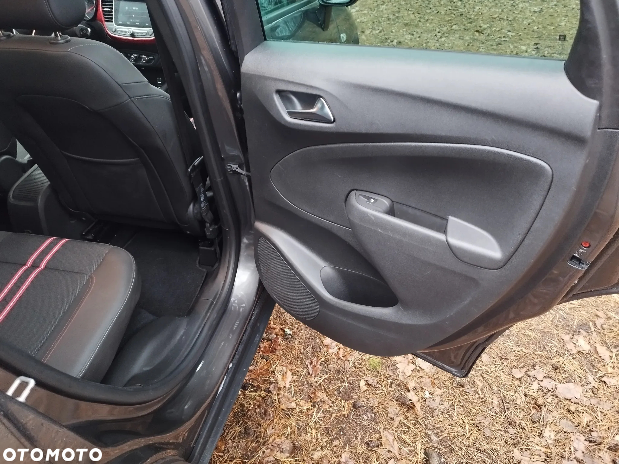 Opel Crossland X 1.2 Start/Stop Design Line - 25