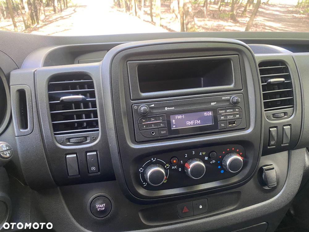 Renault Trafic - 15