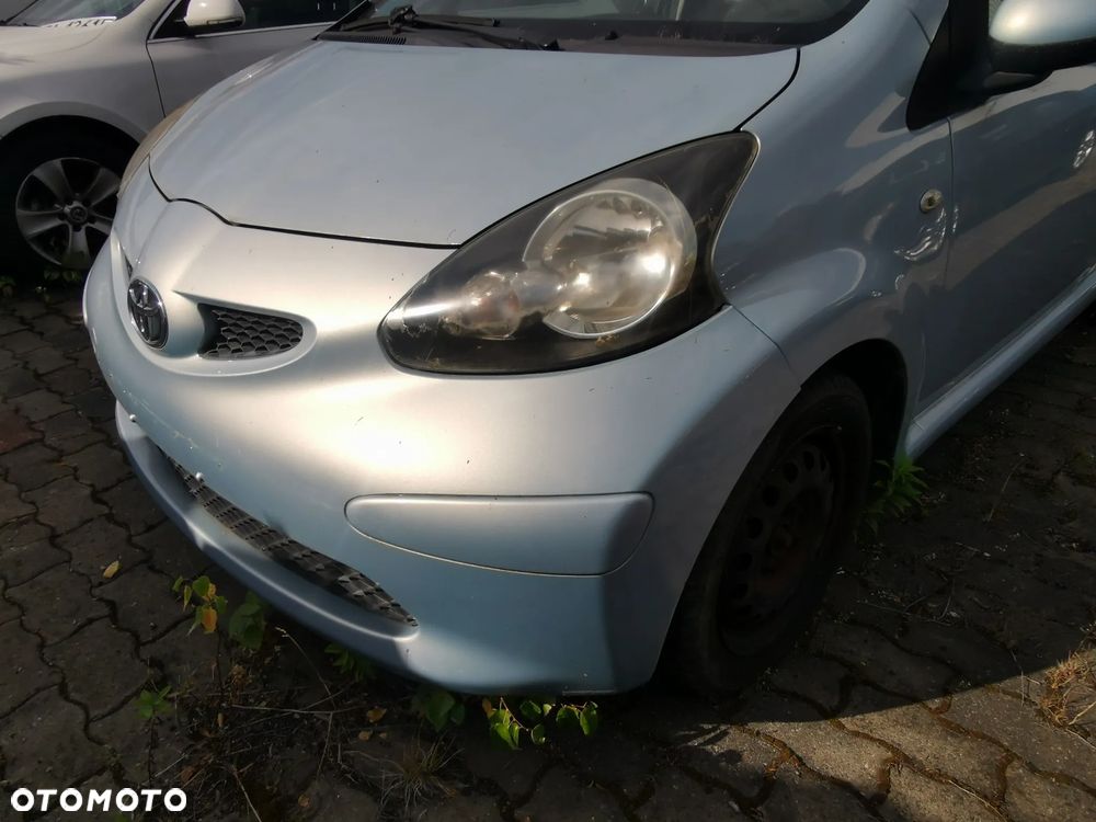 Części Toyota Aygo I 1.0B 1KR-B52 Lakier 8R0 - 12