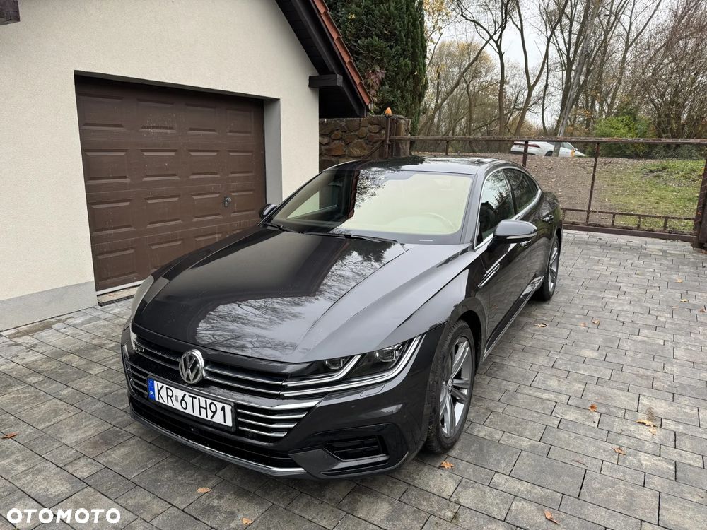 Volkswagen Arteon 2.0 TDI SCR R-Line DSG - 2