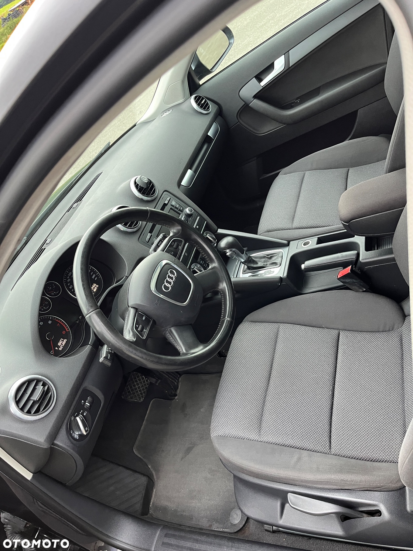 Audi A3 1.6 Sportback S tronic Attraction - 17