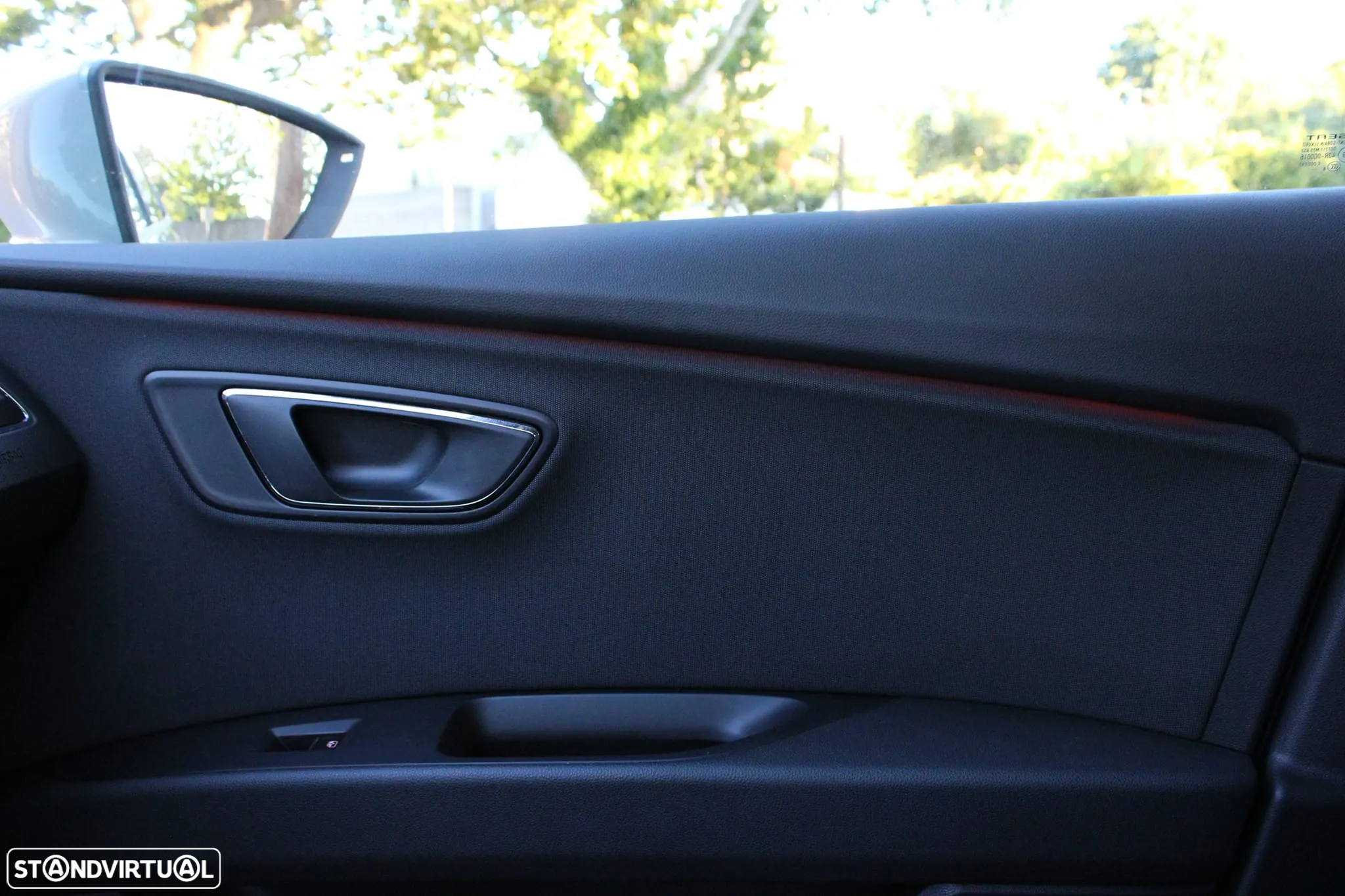 SEAT Leon 1.6 TDI FR S/S - 18