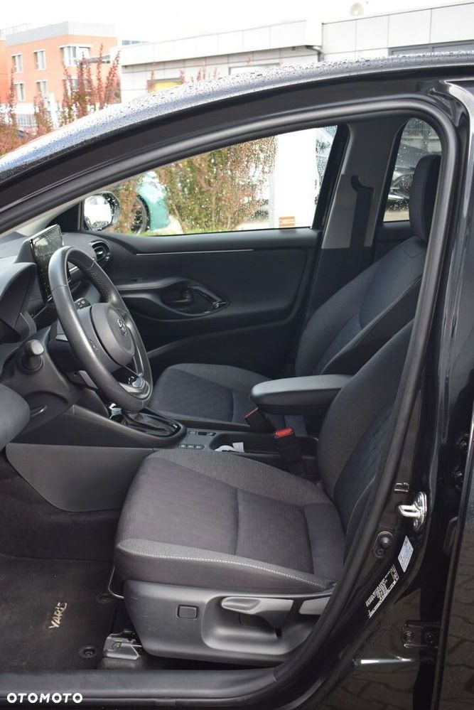 Toyota Yaris Hybrid 1.5 Style - 13