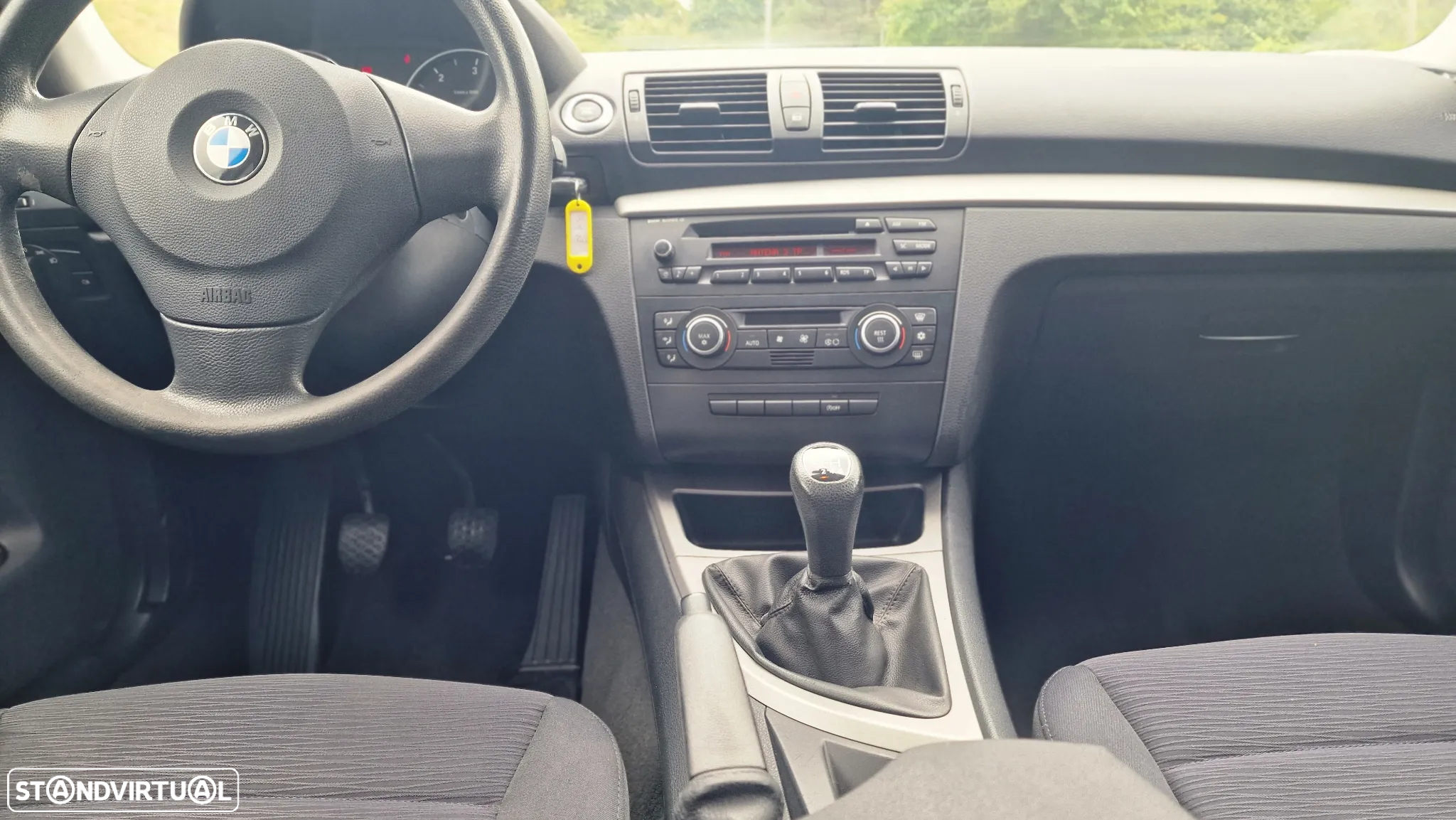 BMW 118 d - 15