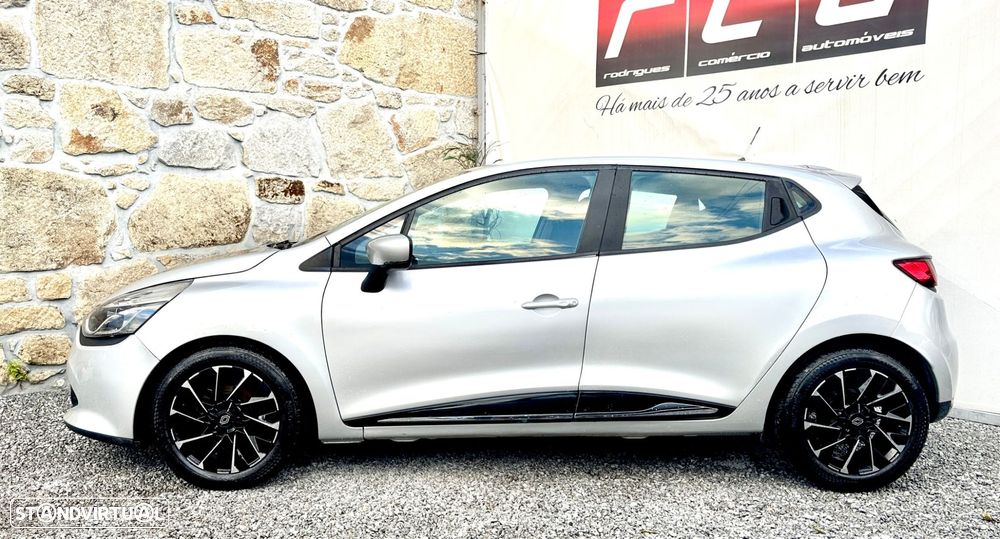 Renault Clio 0.9 TCE Dynamique S - 24