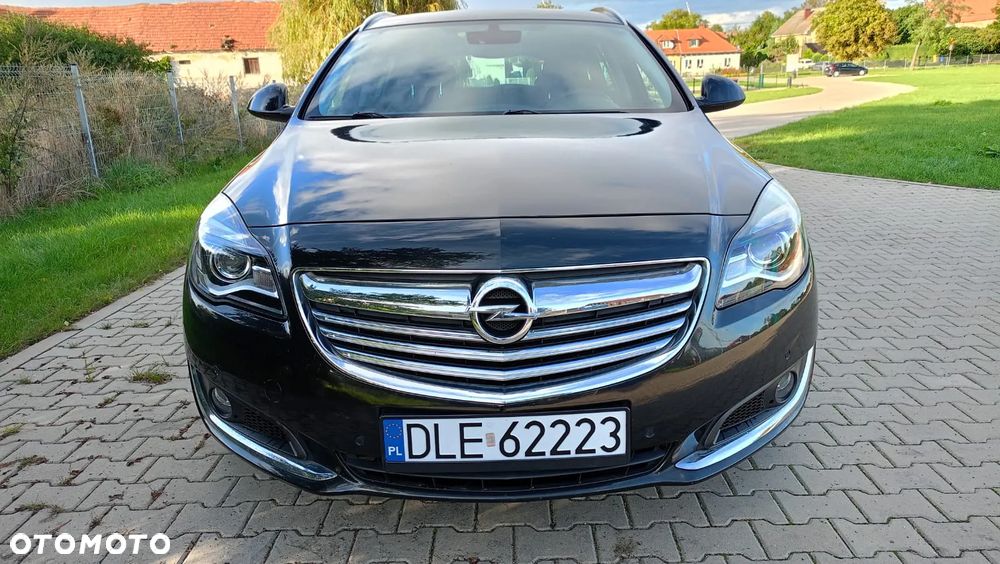 Opel Insignia - 1
