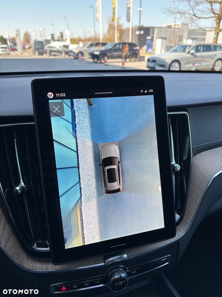 Volvo XC 60 T6 Plug-In Hybrid AWD Ultra Dark - 14