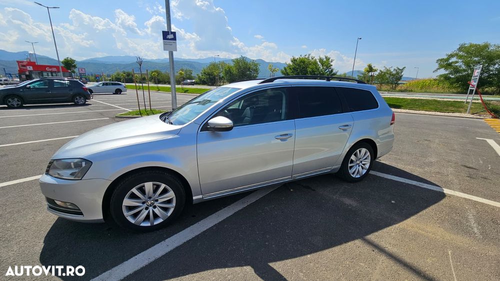 Volkswagen Passat 2.0 TDI BlueMotion Technology DSG Comfortline - 6