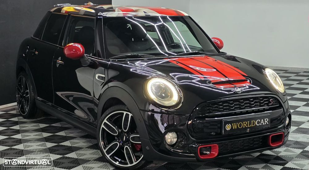MINI 5 Portas Cooper SD Auto Desportiva - 18