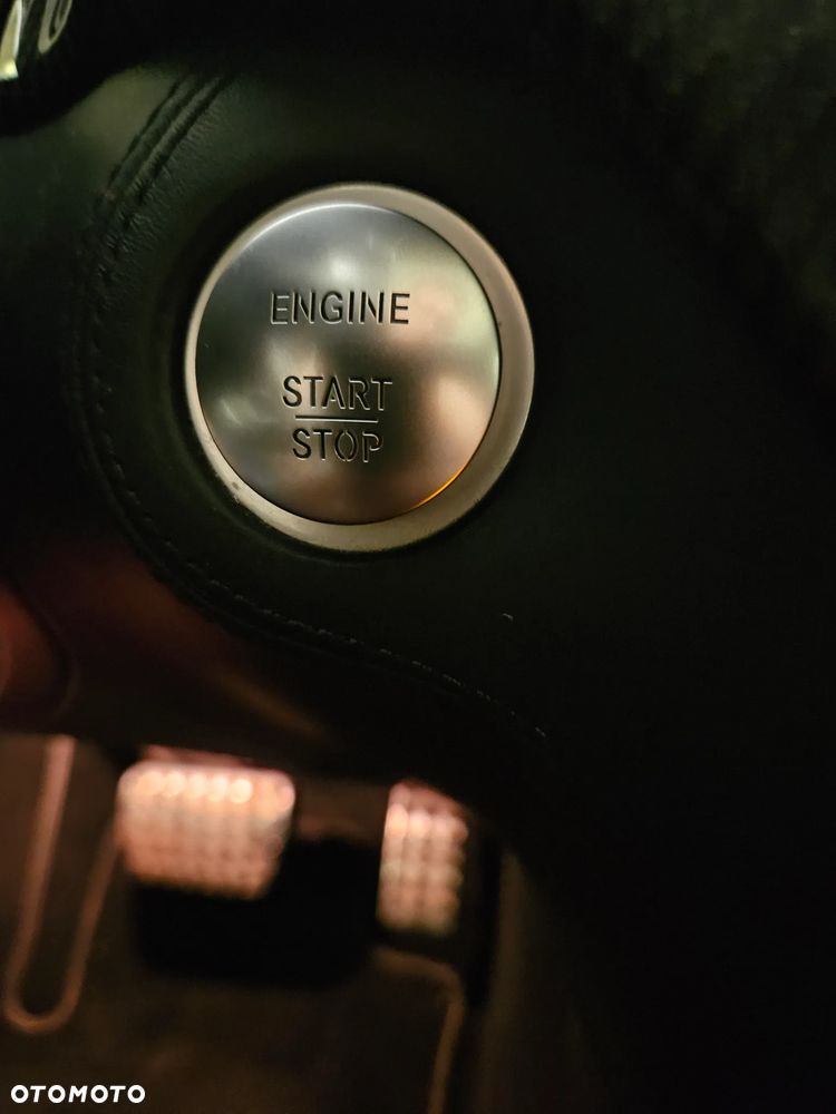 Mercedes-Benz GLE - 10