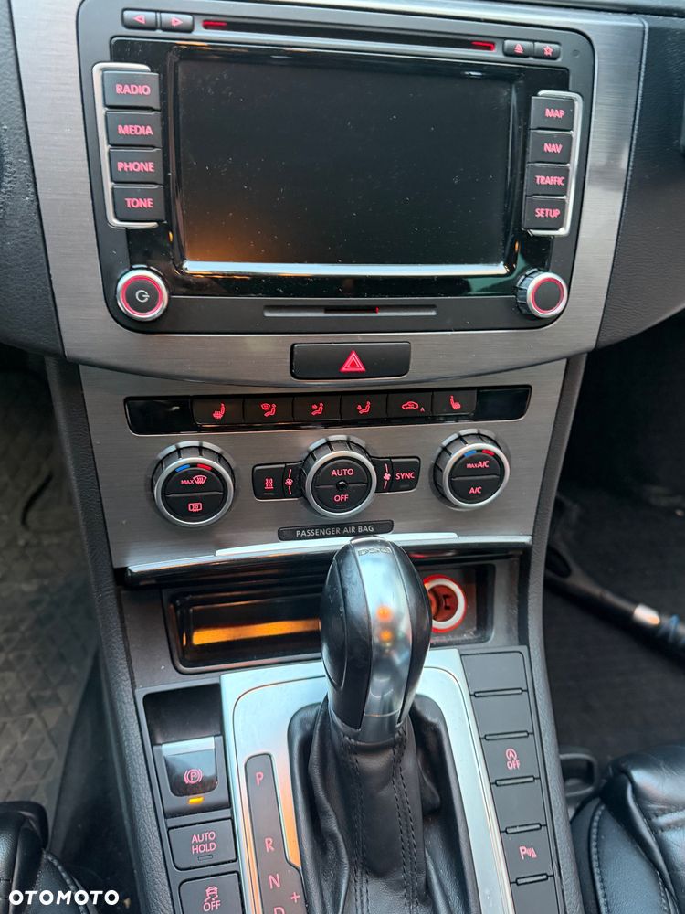 Volkswagen Passat 2.0 TDI 4Mot Highline DSG - 10