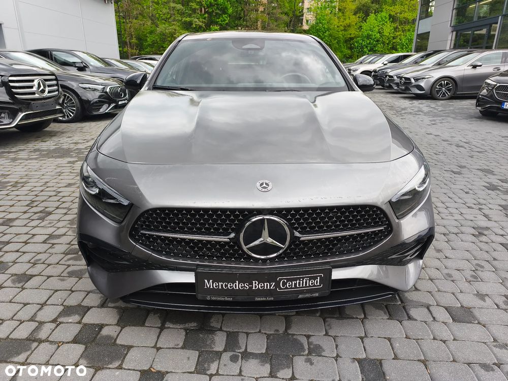 Mercedes-Benz Klasa A 200 AMG Line 7G-DCT - 3