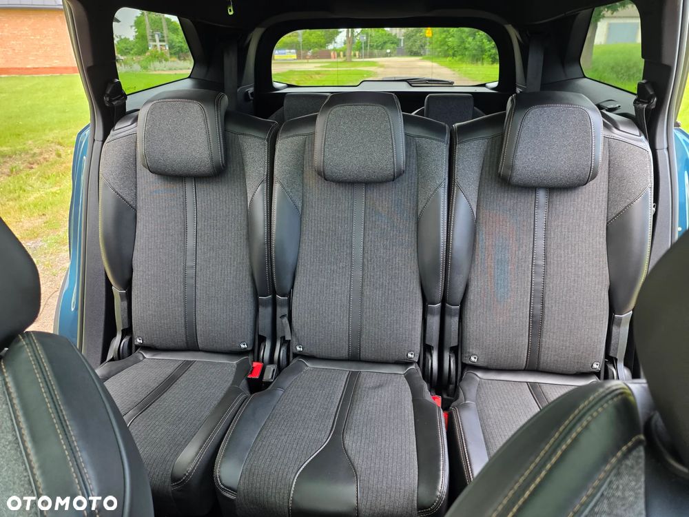 Peugeot 5008 1.6 THP Active S&S EAT6 - 23
