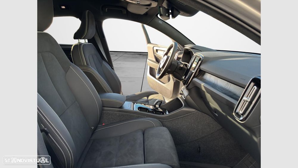 Volvo EC40 82 kWh Single Motor Extended Range Plus - 12