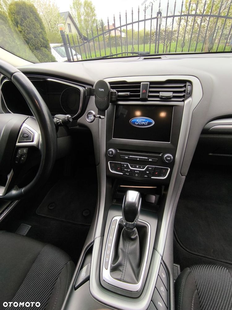 Ford Mondeo 2.0 TDCi Titanium PowerShift - 18