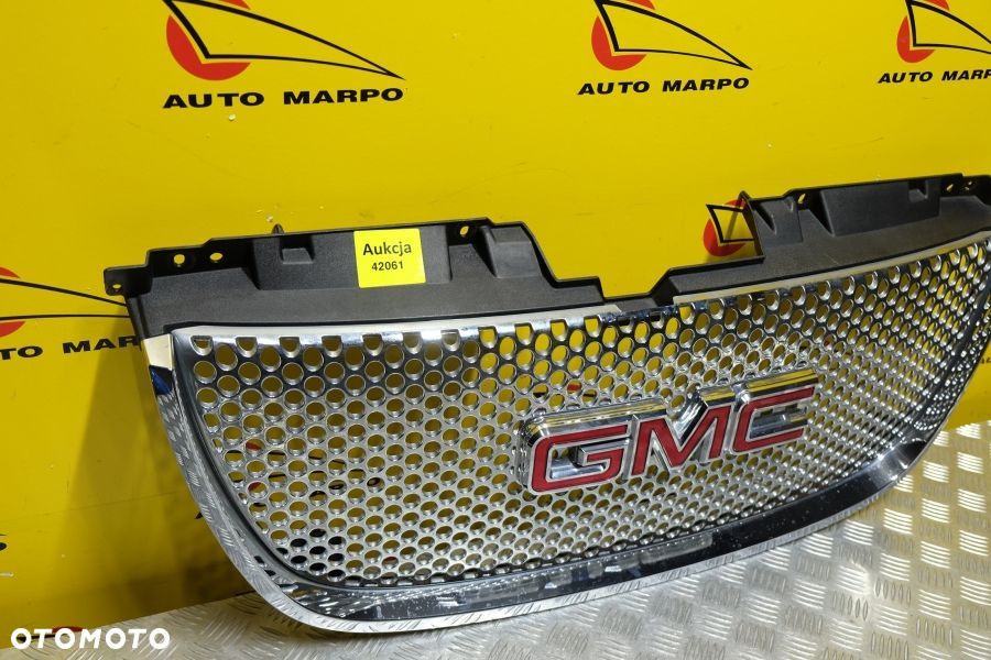 GMC YUKON 2007-2014 GRILL ATRAPA PRZÓD CHROM USA - 4