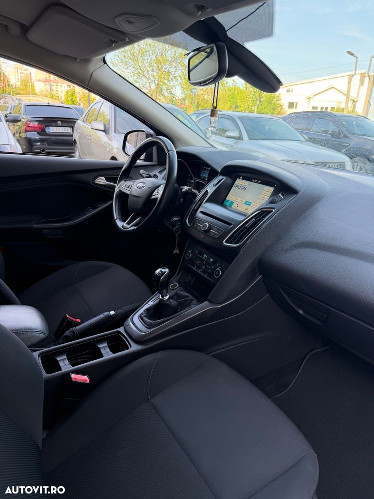 Ford Focus 1.5 EcoBlue Connected - 5