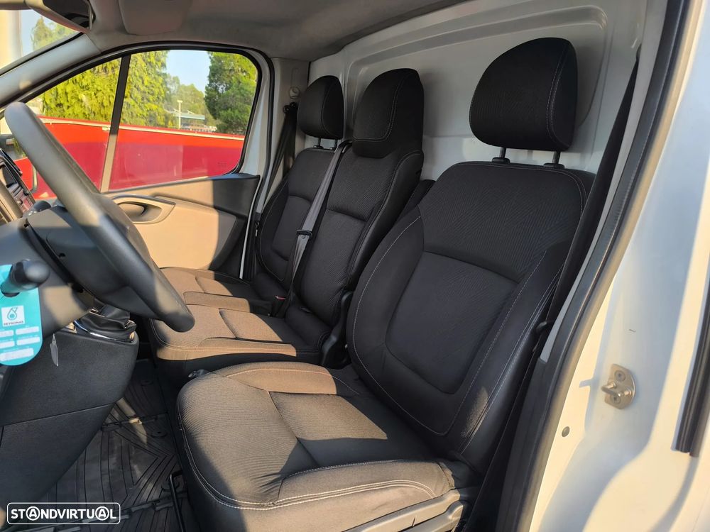 Renault Trafic 1.6 dCi Grand Confort L1H1 1000 - 17