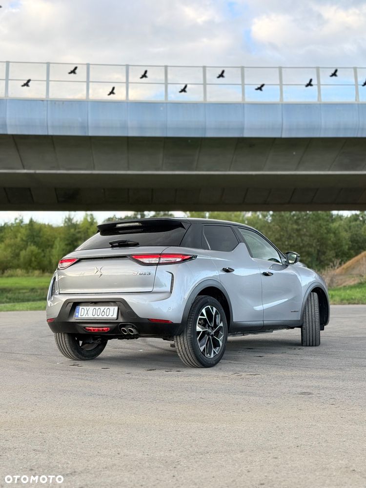 2022 DS Automobiles DS 3 Crossback PureTech 130 Opera, photograph 2