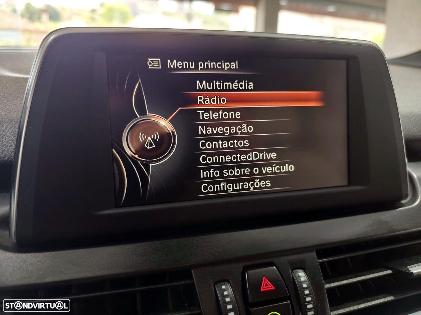BMW 218 Gran Tourer d Line Luxury Auto - 27