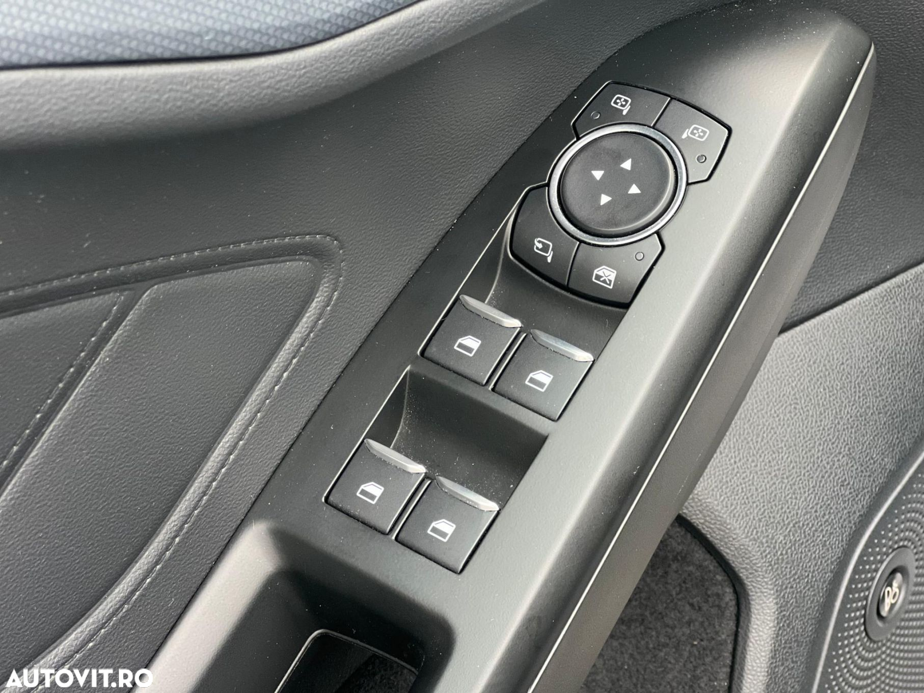 Ford Focus - 23