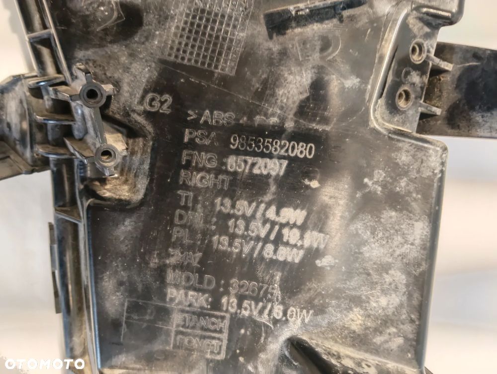 Citroen DS7 LIFT DRL LED PRZÓD STRONA PRAWA  9853582080 - 3
