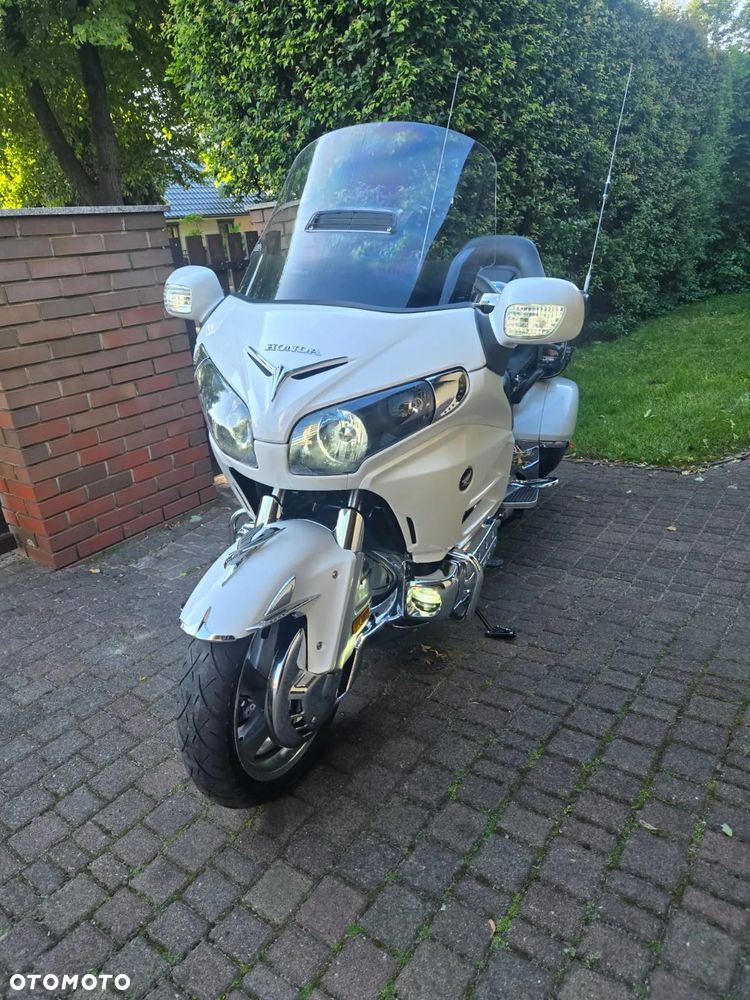 Honda GL - 2