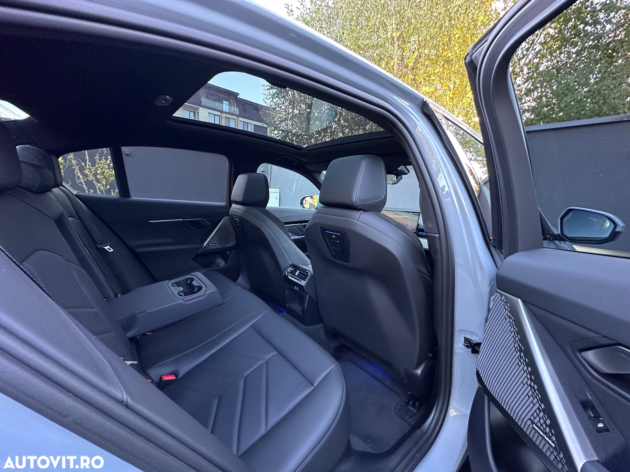 BMW Seria 5 520d xDrive AT MHEV - 12