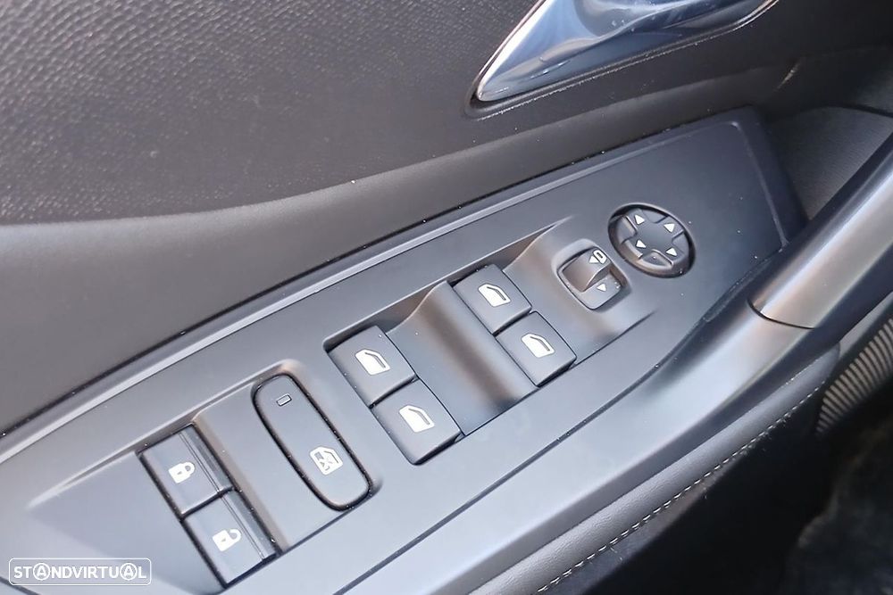 Peugeot 308 SW 1.6 Hybrid Allure e-EAT8 - 12