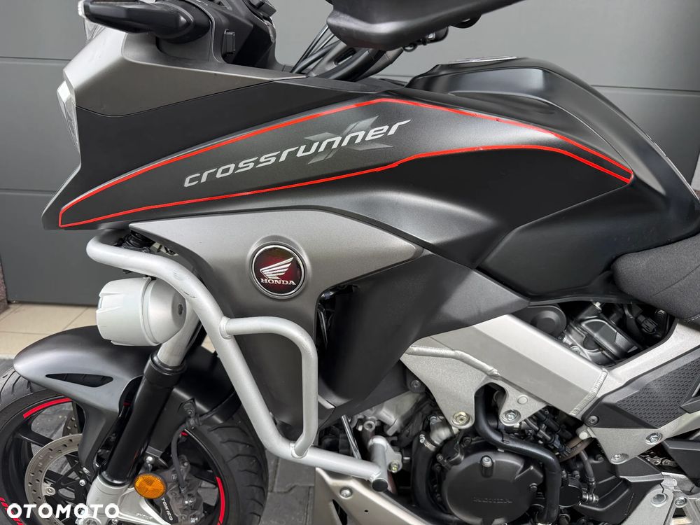 Honda VFR - 6