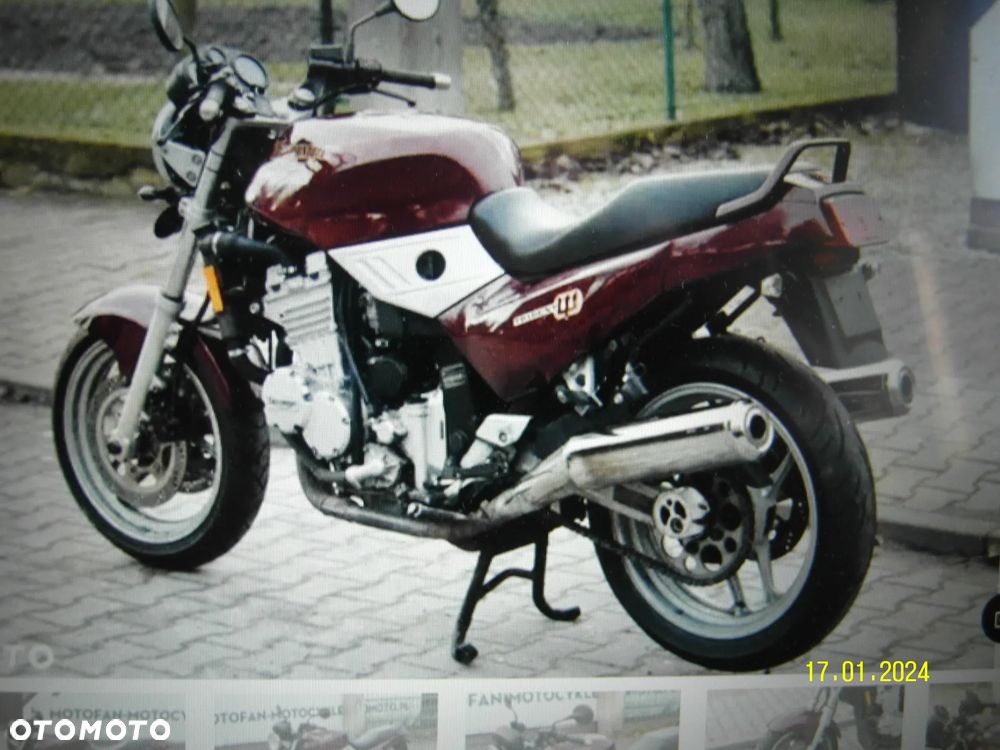 Triumph Trident - 2