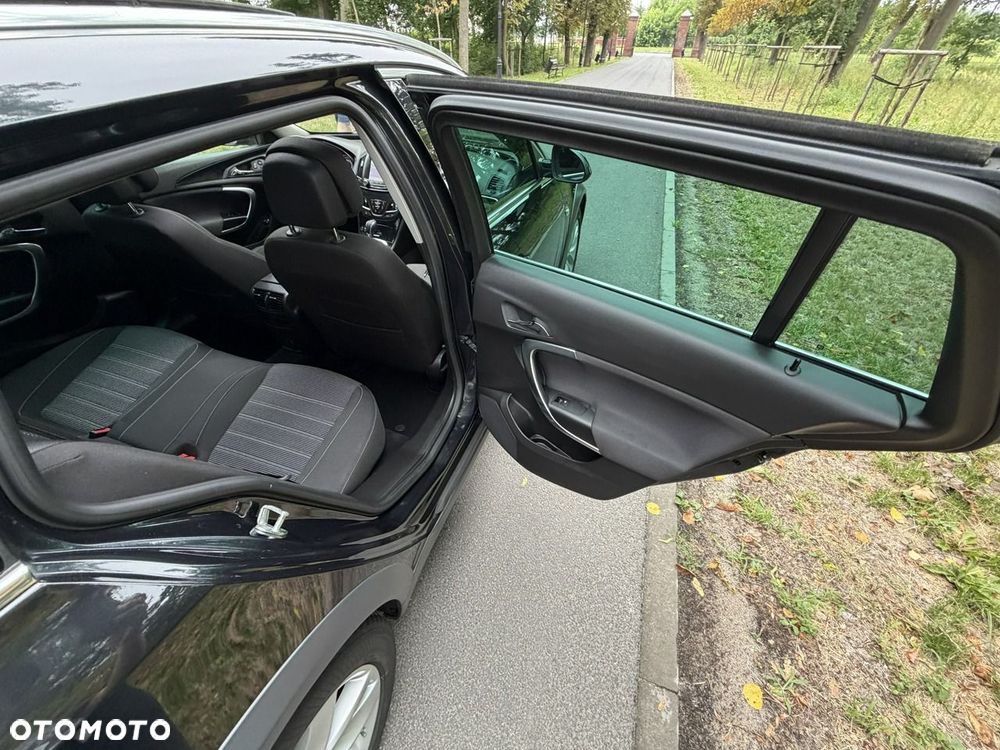 Opel Insignia - 31