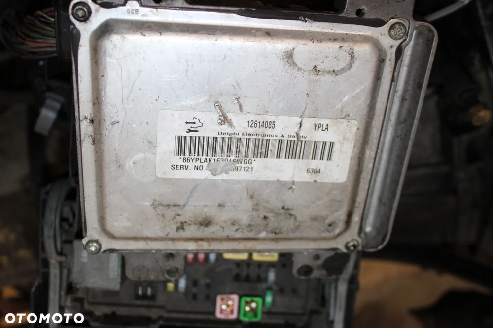 HURT SILNIKI / SILNIK 6.2L L92 / LS3 + SKRZYNIA 4X4 AUTOMAT 6L80 / CADILLAC ESCALADE 2007 - 11