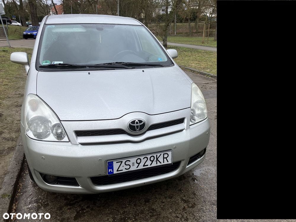 Toyota Corolla Verso 1.8 Gold - 2