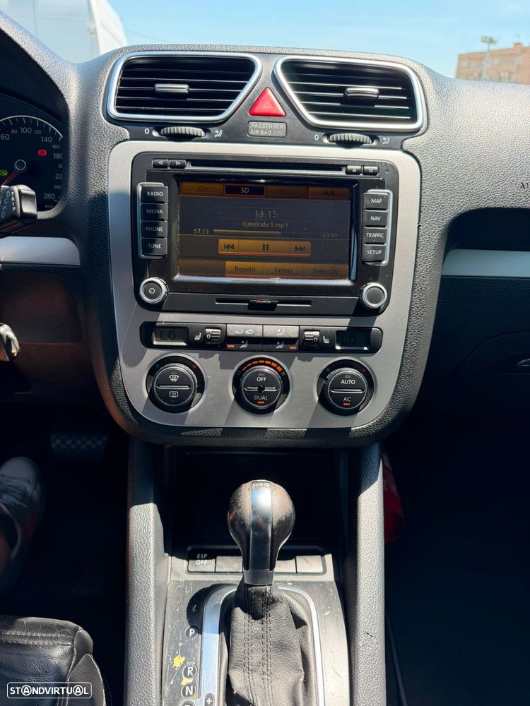 VW Scirocco 2.0 TDI Sport DSG - 29