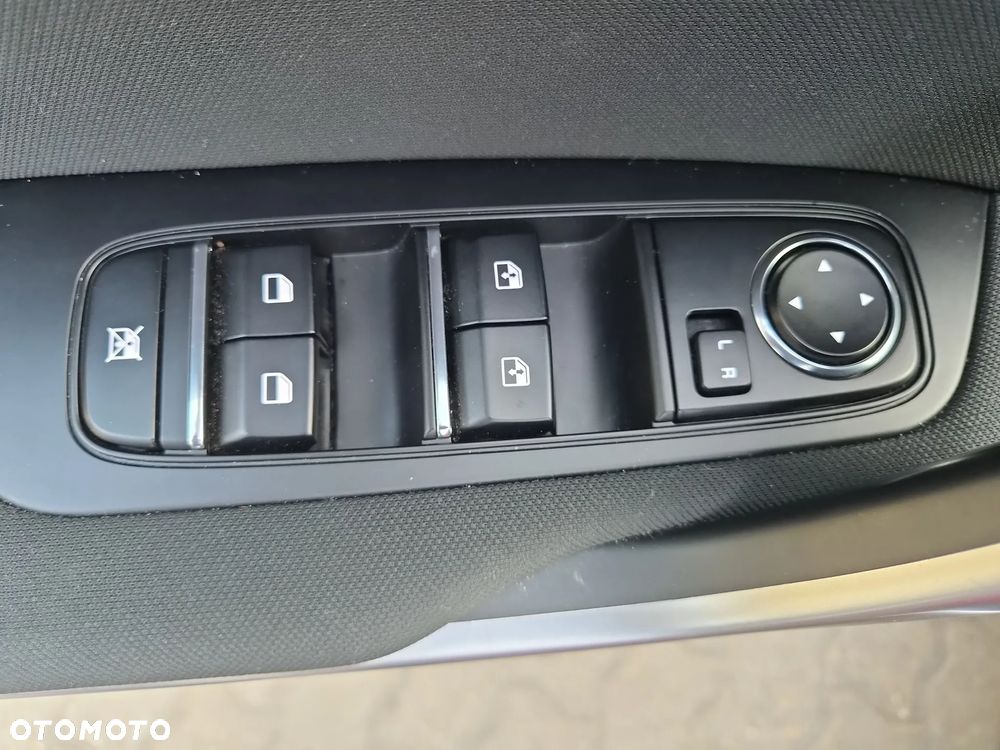 Kia XCeed 1.5 T-GDI M - 13