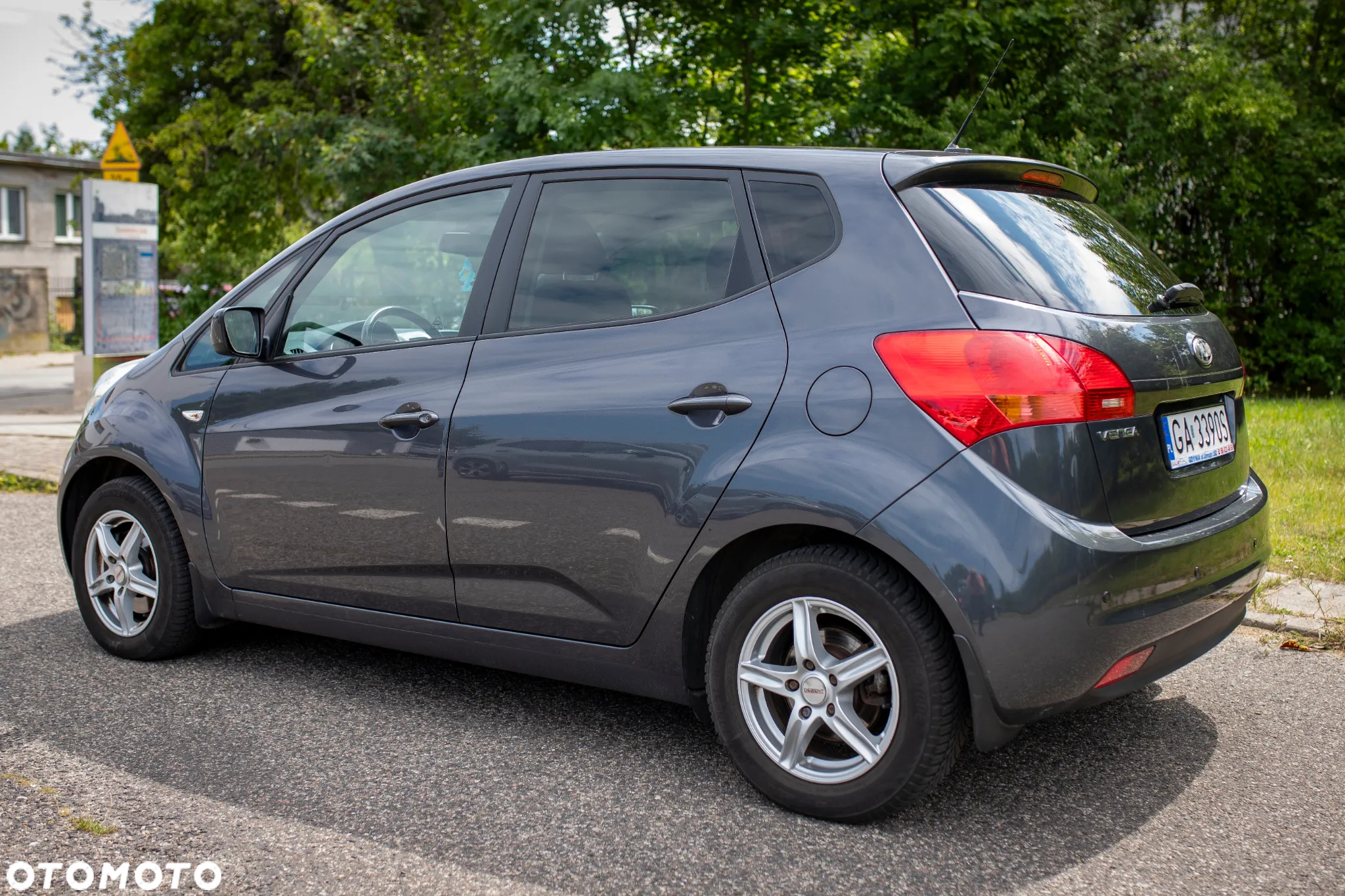 Kia Venga 1.6 XL - 2