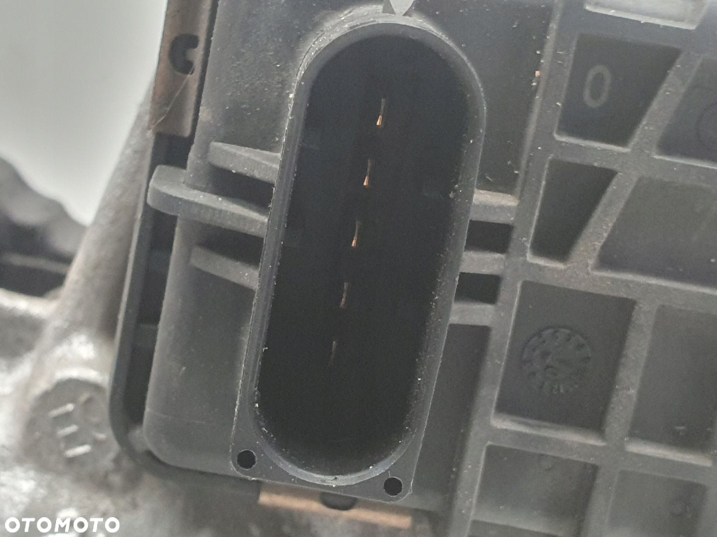 BMW E90 E91 2.0 D TURBOSPRĘŻARKA turbo 7810189C N47 - 8