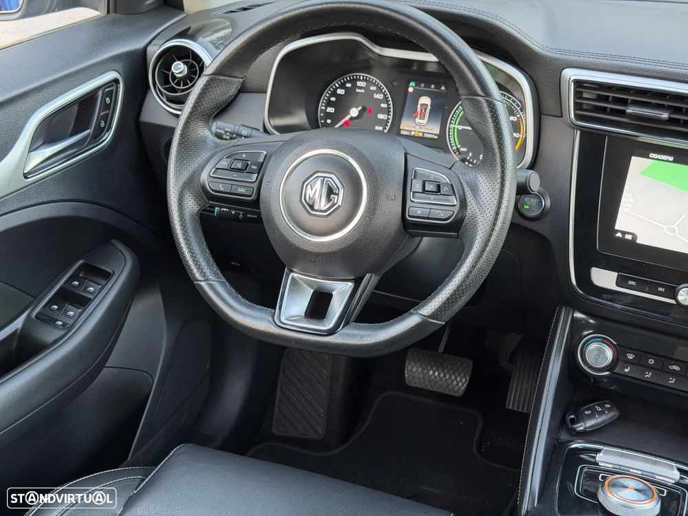 MG ZS Maximal Luxury - 13