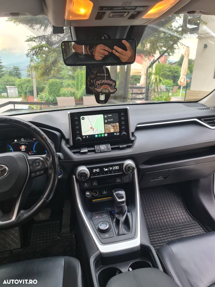 Toyota RAV4 2.5 VVT-iE 4x4 Luxury - 8