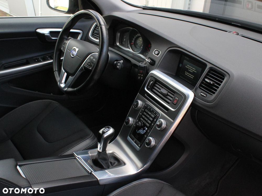 Volvo V60 D2 Drive-E Kinetic - 11