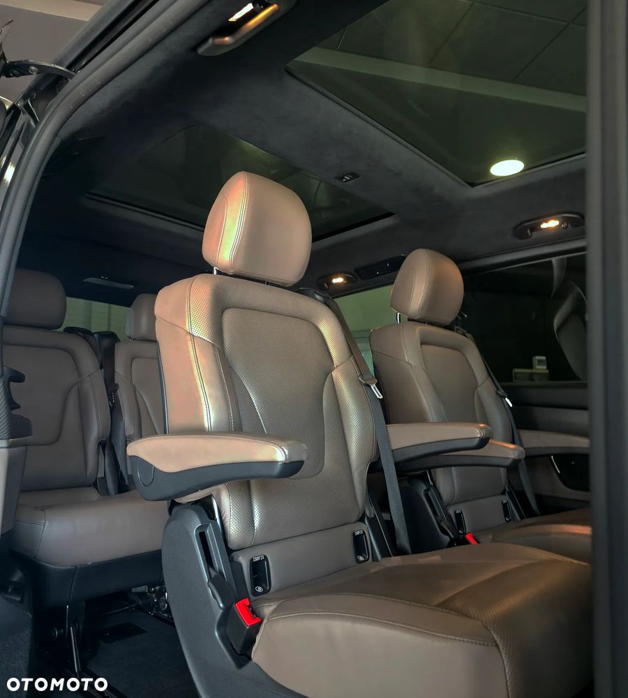 Mercedes-Benz Klasa V 300 d Exclusive 9G-Tronic (d³ugi) - 22